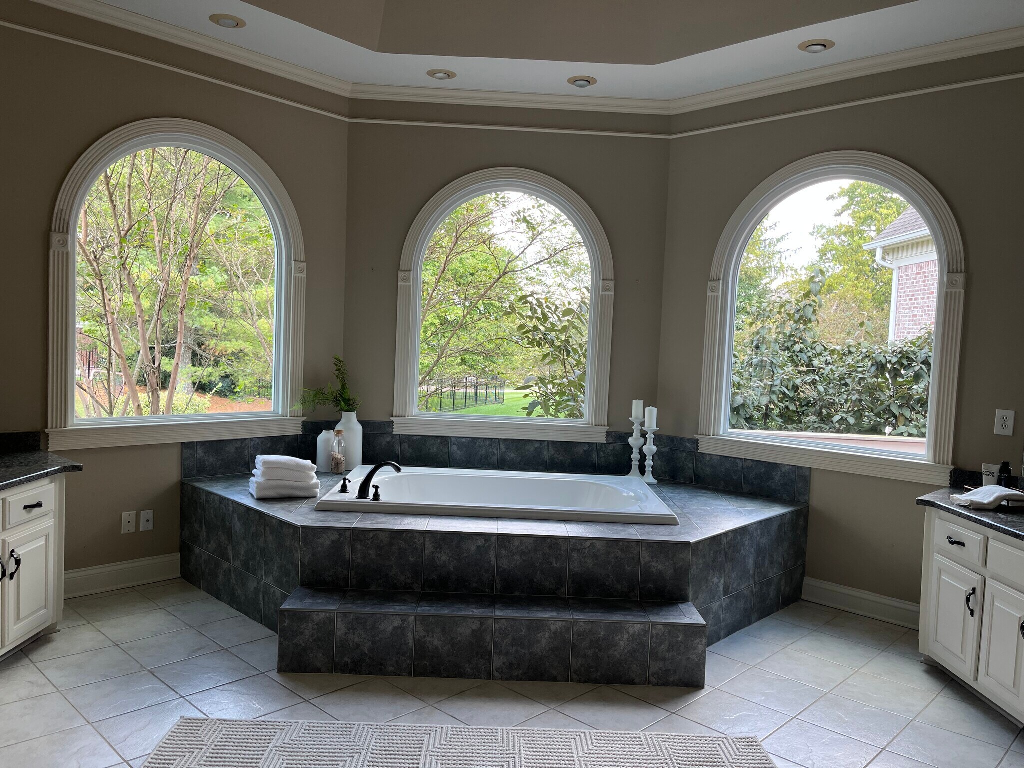 Building Photo - 5172 Remington Dr