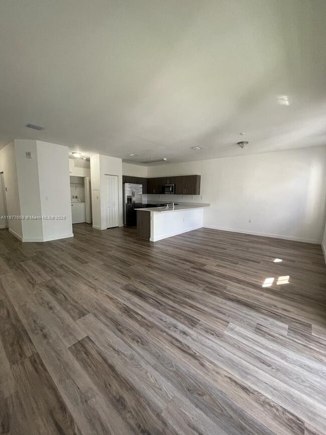 Building Photo - 15540 SW 136th St