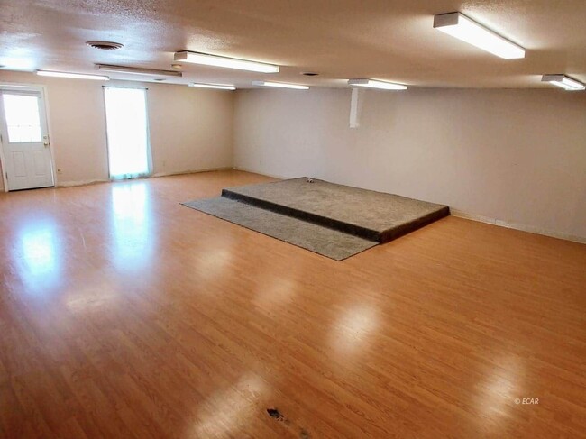 Building Photo - Retail Space for Lease