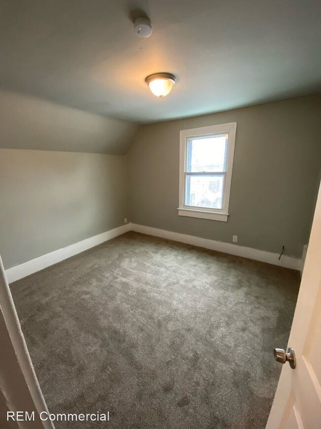 Building Photo - 3 br, 2 bath House - 336 N Adams Street