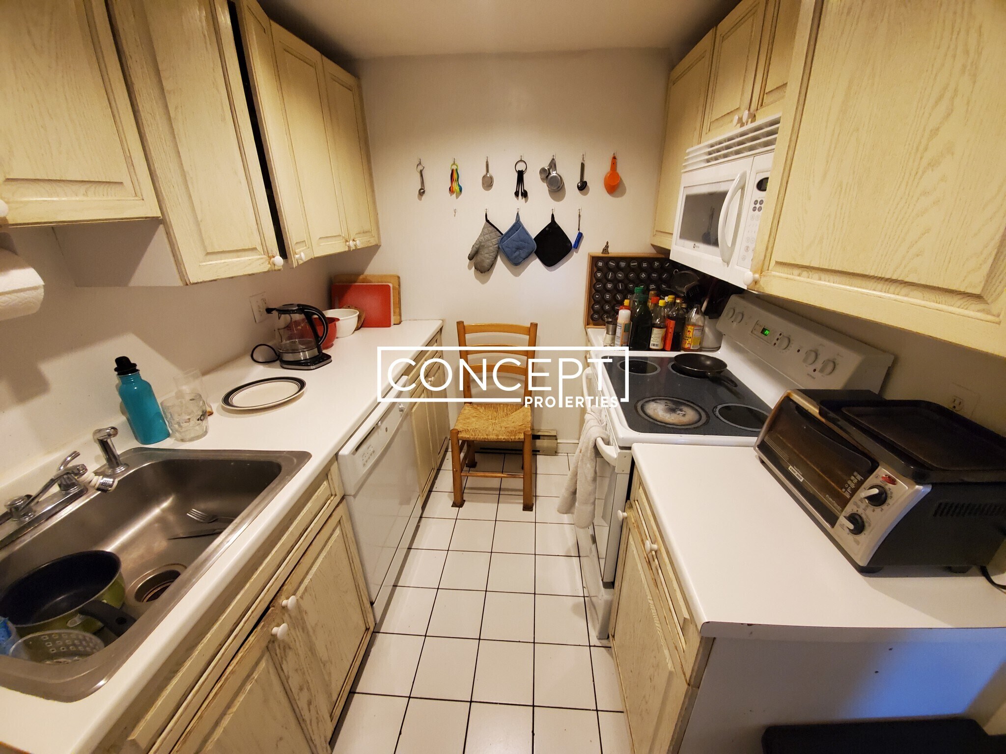 Building Photo - 1742 Washington St