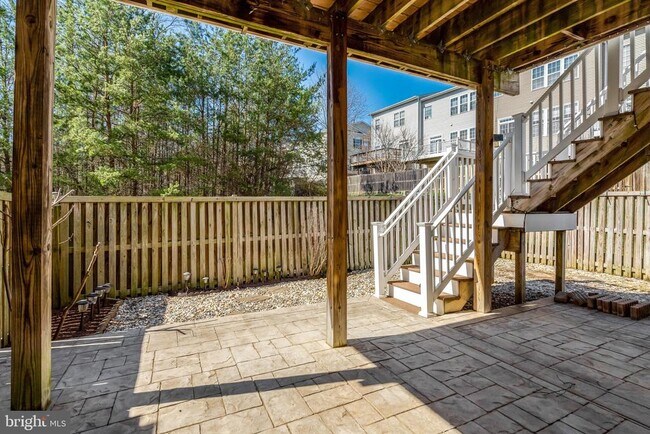 Building Photo - 6830 Hartzell Hill Ln