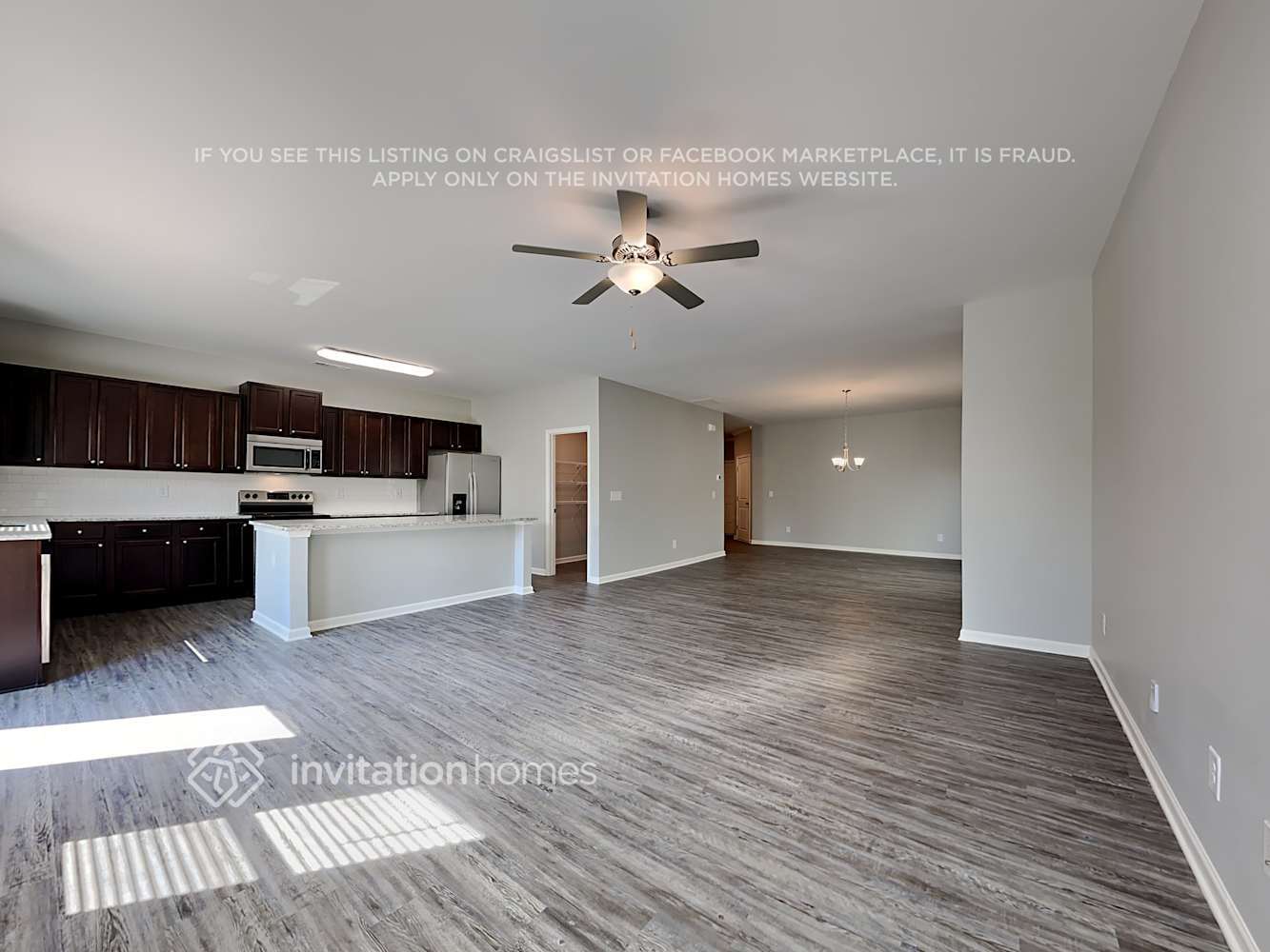 Building Photo - 4933 Fawnwood Dr