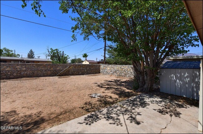 Building Photo - 5726 Dearborne Dr