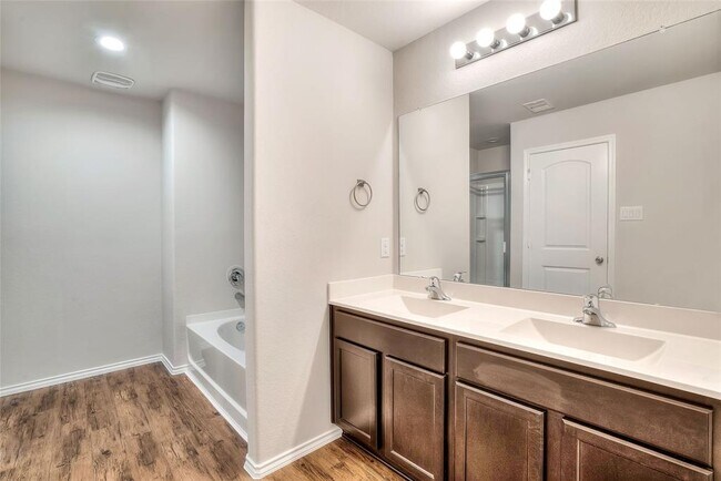 Building Photo - 14115 Windigo Ct