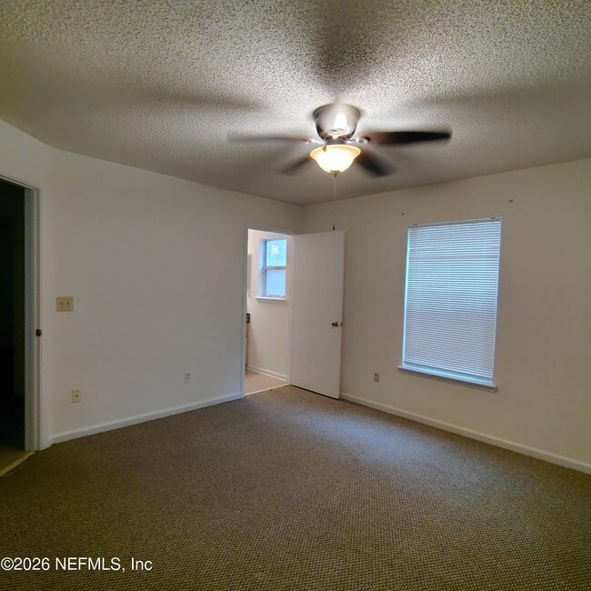 Building Photo - 3372 Mandarin Glen Cir S