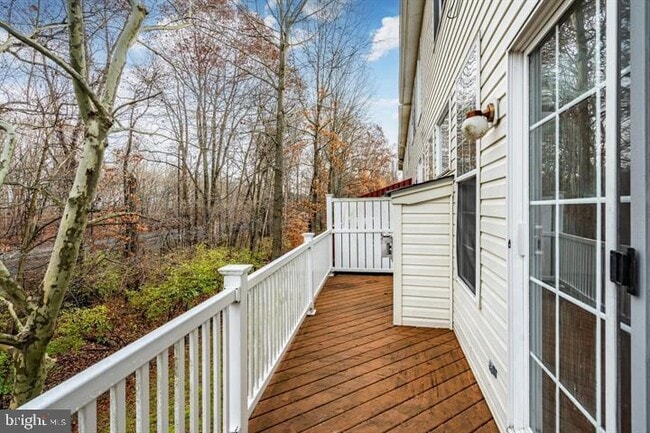 Building Photo - 143 Birchwood Dr