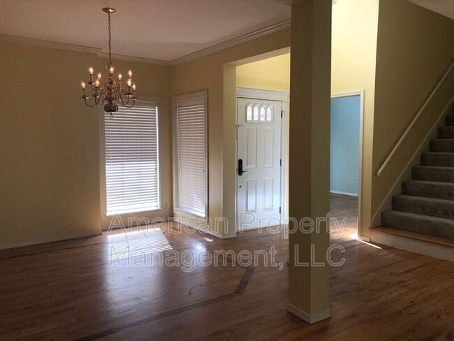 Building Photo - 5311 E 89th Pl