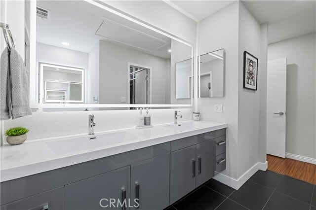 Building Photo - 10061 Melinda Way