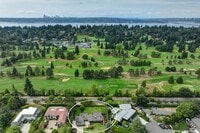 Building Photo - 4bd/2.5ba Clyde Hill Home