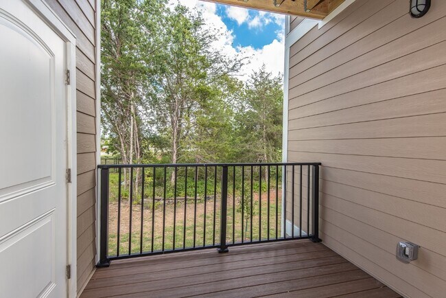 Building Photo - 122 Harmony Mdws Ct
