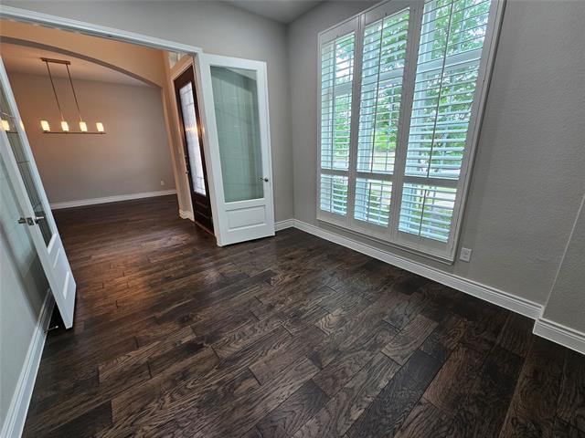Building Photo - 2065 Snapdragon Rd
