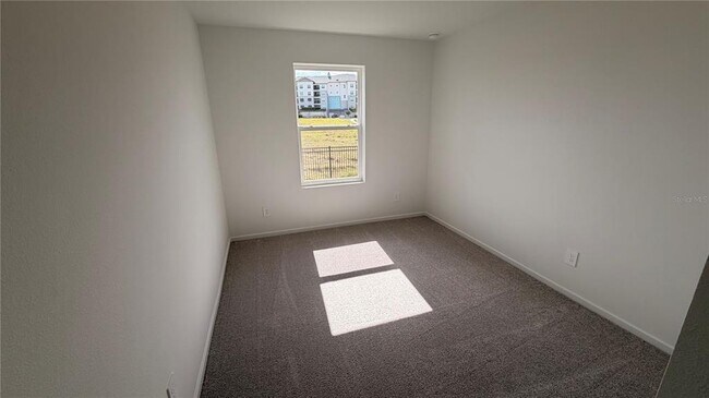 Building Photo - 806 Lynx St