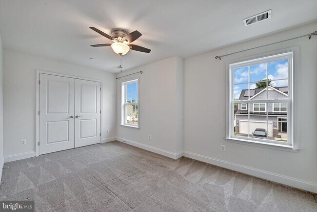 Building Photo - 1103 Grady Ct
