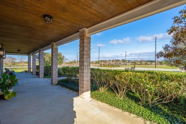 Building Photo - 2963 Settler's Way Dr