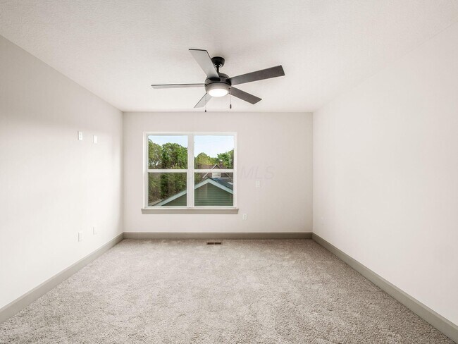 Building Photo - 166 Wisconsin Ave