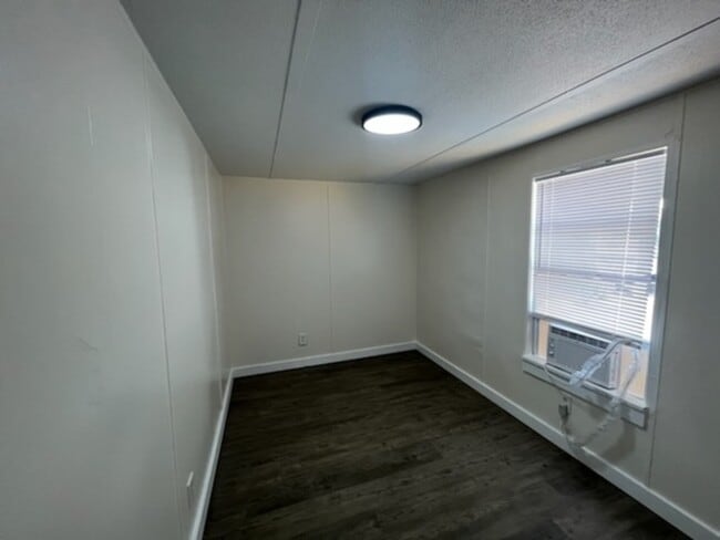 Building Photo - 678 Denton Blvd NW