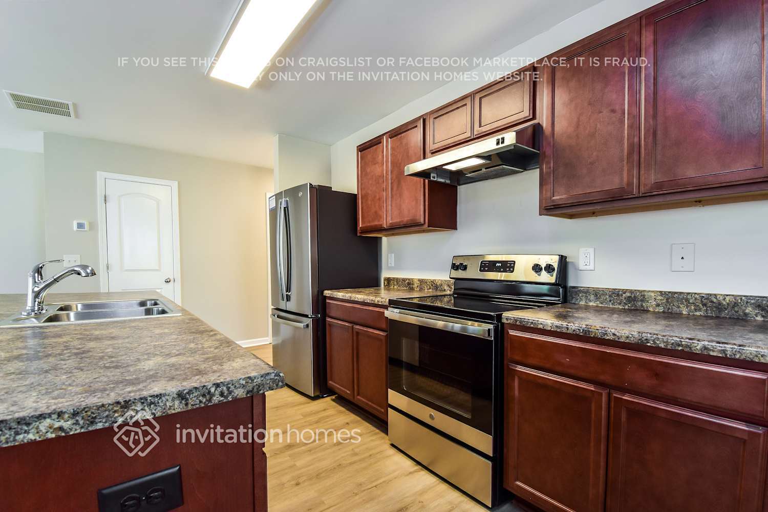 Building Photo - 24 Everett Cir SE