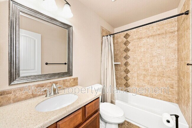 Building Photo - 7183 Cottonwood Tree Dr