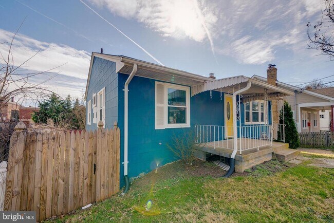 Building Photo - 4305 Oglethorpe St