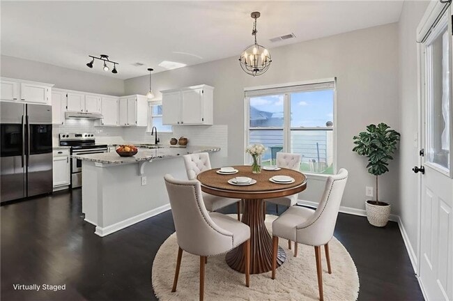 Building Photo - 991 Ada Ave NW