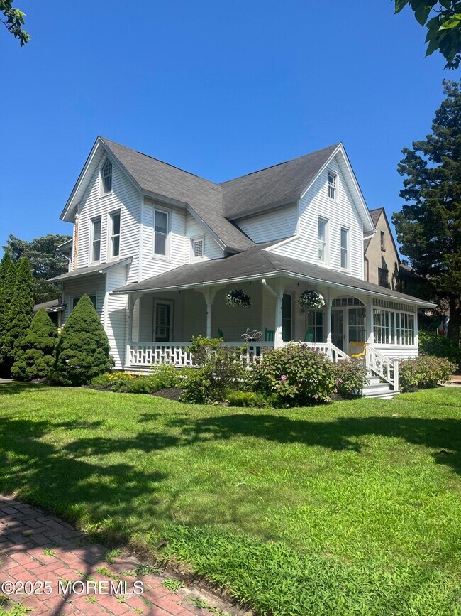 Primary Photo - 418 Fifth Ave