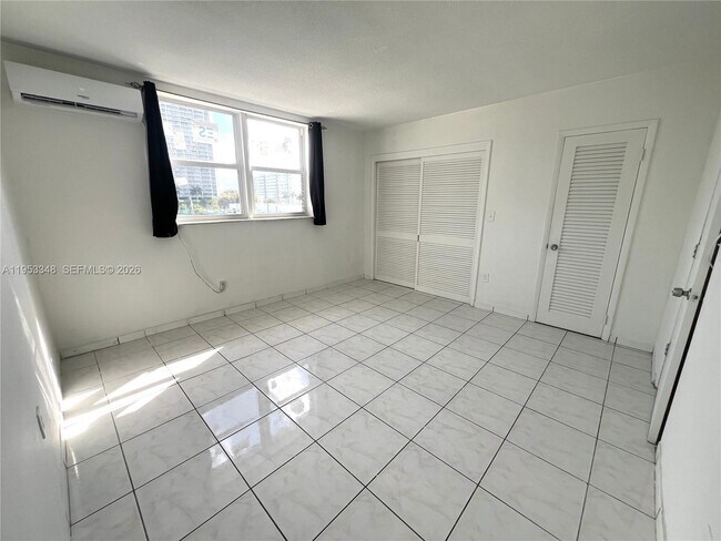 Building Photo - 1800 79th Street Causeway