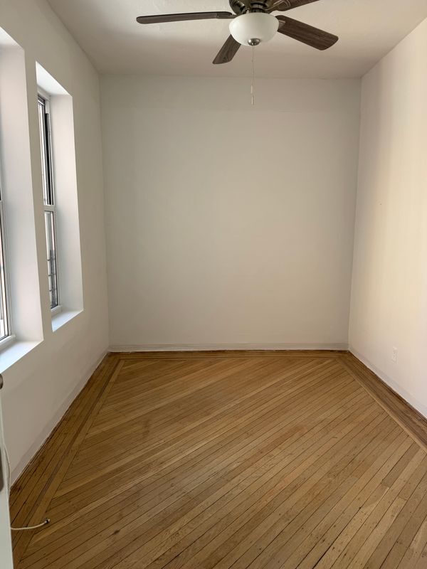 Building Photo - 1923 Bay Ridge Pkwy