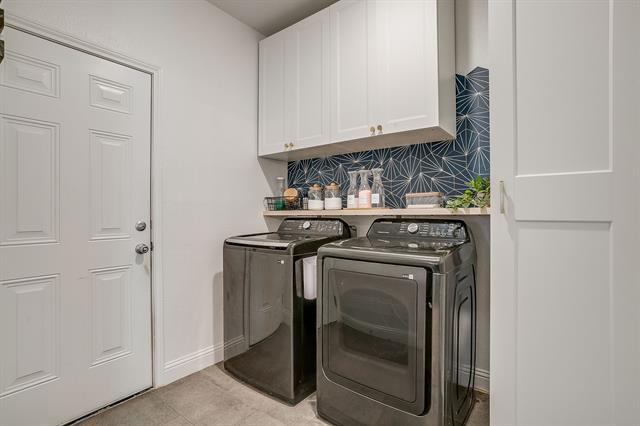 Building Photo - 5617 Kilpatrick Ave