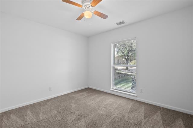 Building Photo - 2901 Woodhaven