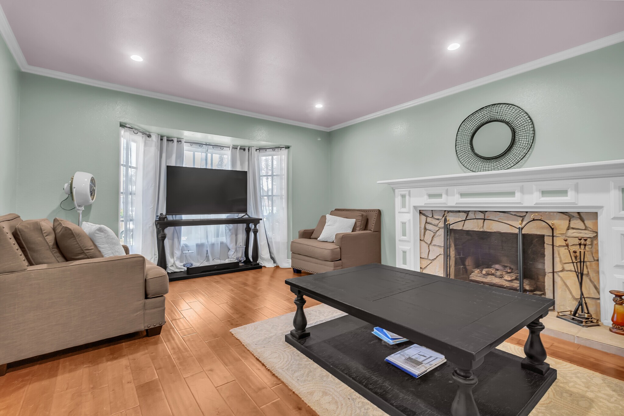 Building Photo - 9720 Blandwood Rd