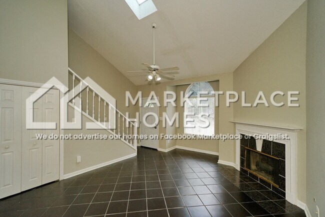 Building Photo - 2507 Nugget Ln