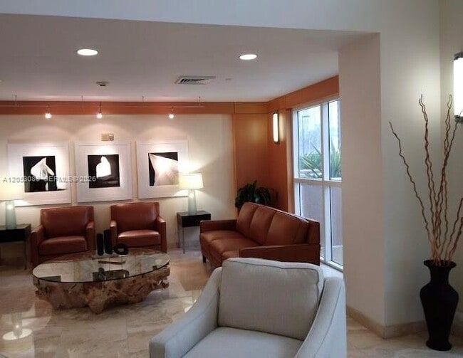 Building Photo - 2080 S Ocean Dr