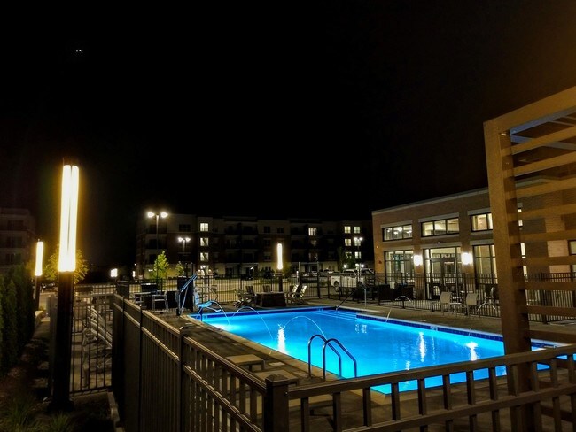Building Photo - 2500 Watermark Terrace