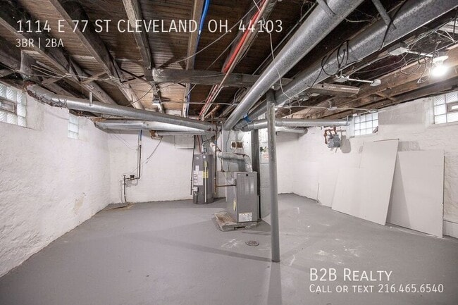 Building Photo - 1114 E 77th St