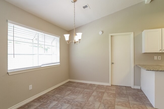 Building Photo - 20117 Dawn Mist Dr