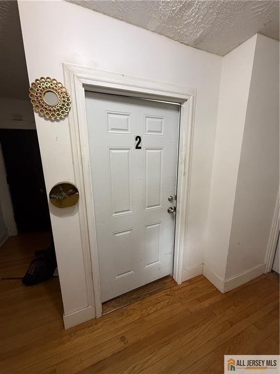 Building Photo - 91 Nichol Ave