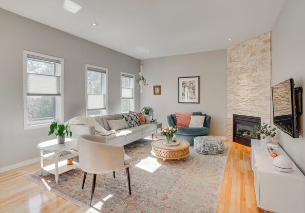 Primary Photo - 7039 San Pedro Ave