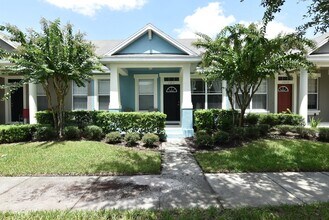 Building Photo - AVALON PARK 3br 3ba townhouse in Northwest...