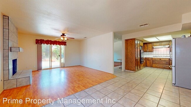 Building Photo - 3 br, 2 bath House - 1152 Menlo Avenue