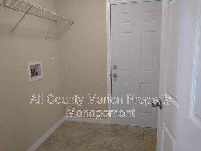 Building Photo - 187 Marion Oaks Pass