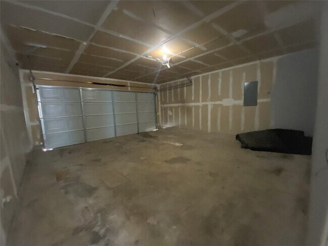 Building Photo - 1125 Greenbend Dr
