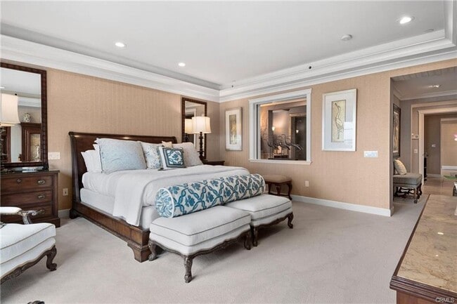 Building Photo - Charming Coastal Retreat in the Heart of Laguna Beach