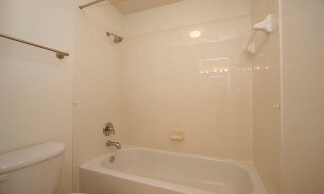 Building Photo - 2802 Parkeston Dr