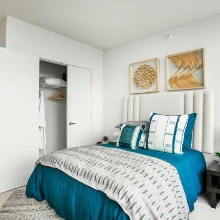 Building Photo - 549 W Kinzie St