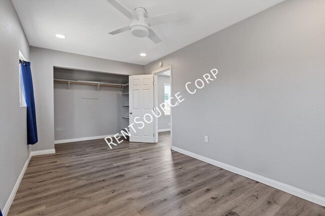 Building Photo - 4535 W Ave M10