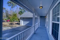 Building Photo - 6 Landing Ct