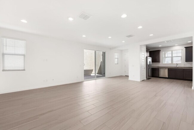 Building Photo - 24623 N 164th Dr