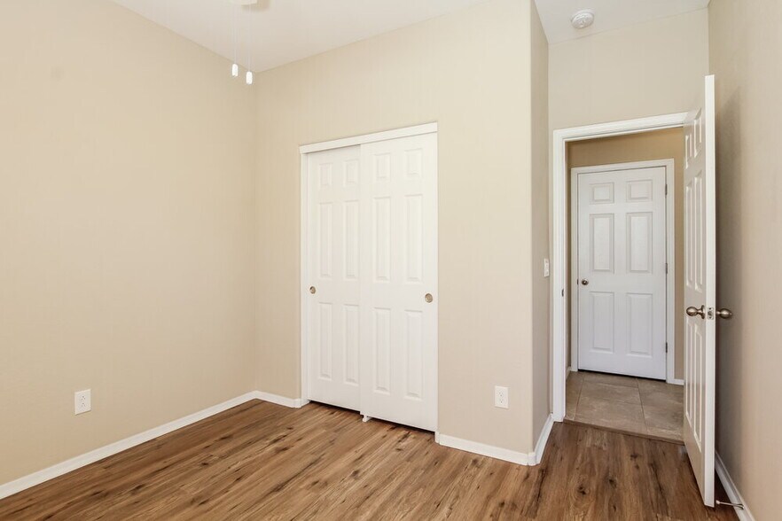 Building Photo - 12164 W Superior Ave