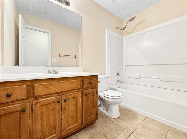 Building Photo - 180 Foster Trace Dr